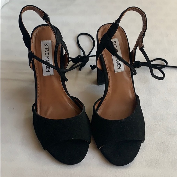 Steve Madden Serrina Black lace up block heel - Picture 6 of 7